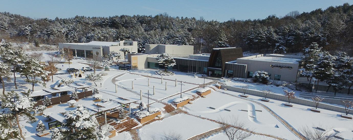 상주박물관 외부 전경(동계)